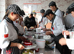 ʵѵ��ѧ������ѧ���漼��